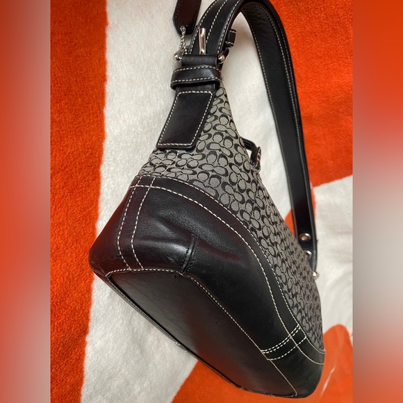 Coach Hampton Signature Monogram Bag - Picture 10 of 15